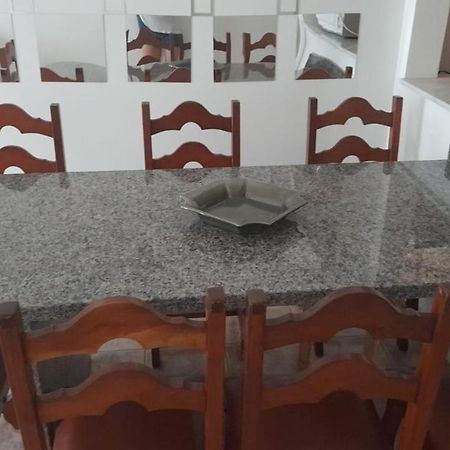Aconchegante E Amplo Apartamento Familiar Pertinho Da Praia! Guarujá Kültér fotó