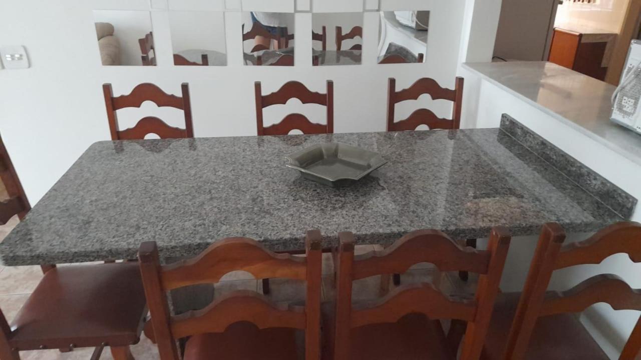 Aconchegante E Amplo Apartamento Familiar Pertinho Da Praia! Guarujá Kültér fotó